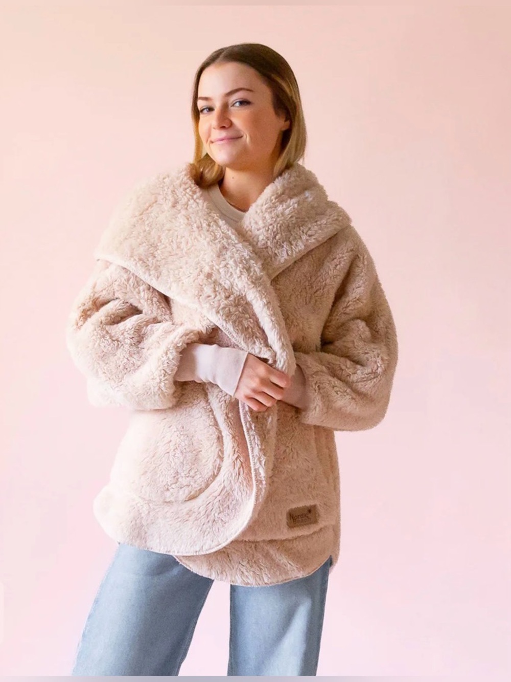 Nordic Beach Fluffy Frappe Cozy Sherpa Body Wrap Hooded Cardigan White One Size - Picture 11 of 11
